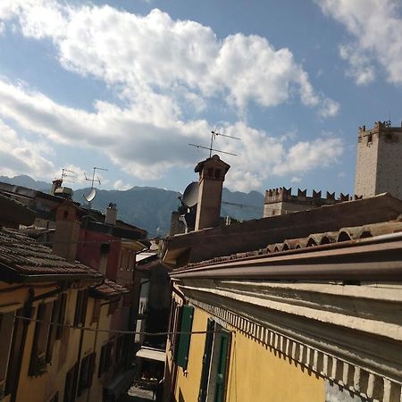Appartamenti Villa Padania Malcesine Ruang foto