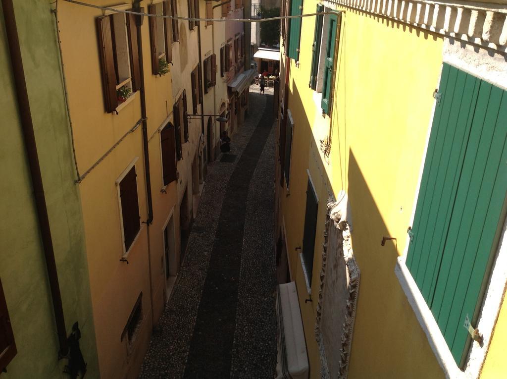 Appartamenti Villa Padania Malcesine Ruang foto